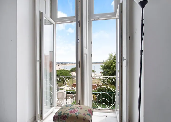 Vista Baia アパート サン・マルティーニョ・ド・ポルト